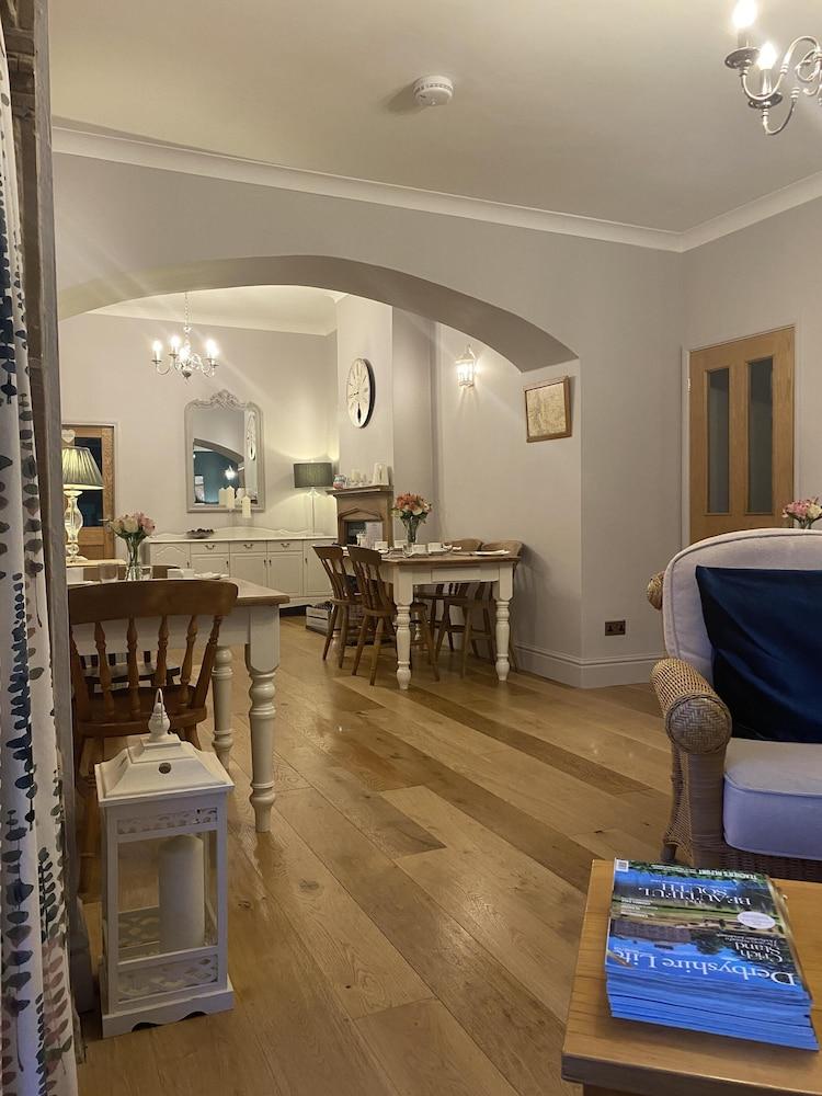 The Gables Bed & Breakfast マトロック エクステリア 写真